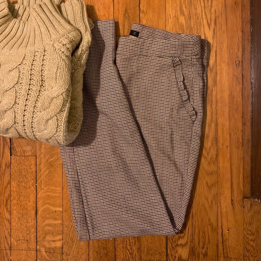 Zara work pants with ruffle detail